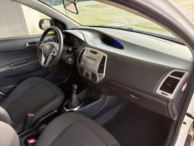 Hyundai i20 1.2 5p. BlueDrive GPL Classic (9)