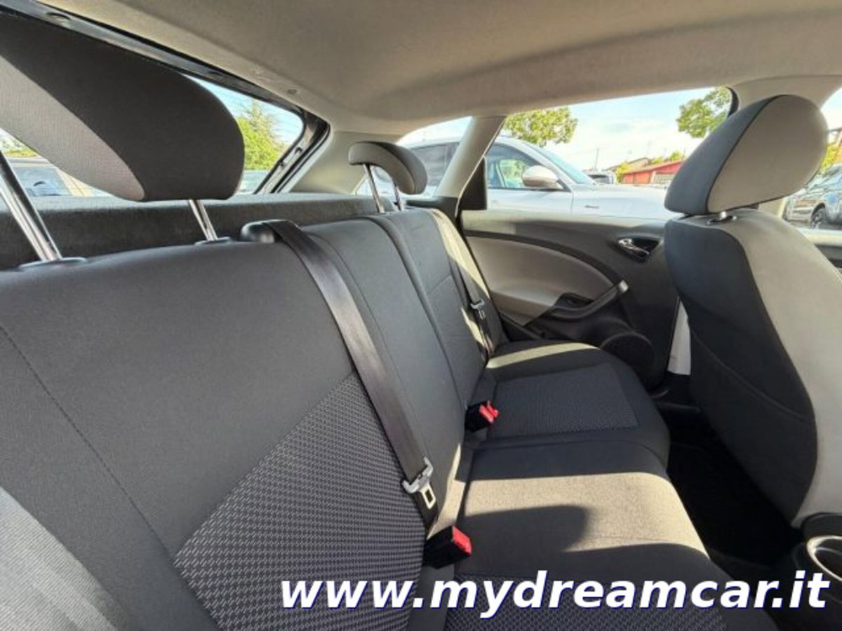 SEAT Ibiza 1.4 TDI 90 CV 5p. SOL (19)