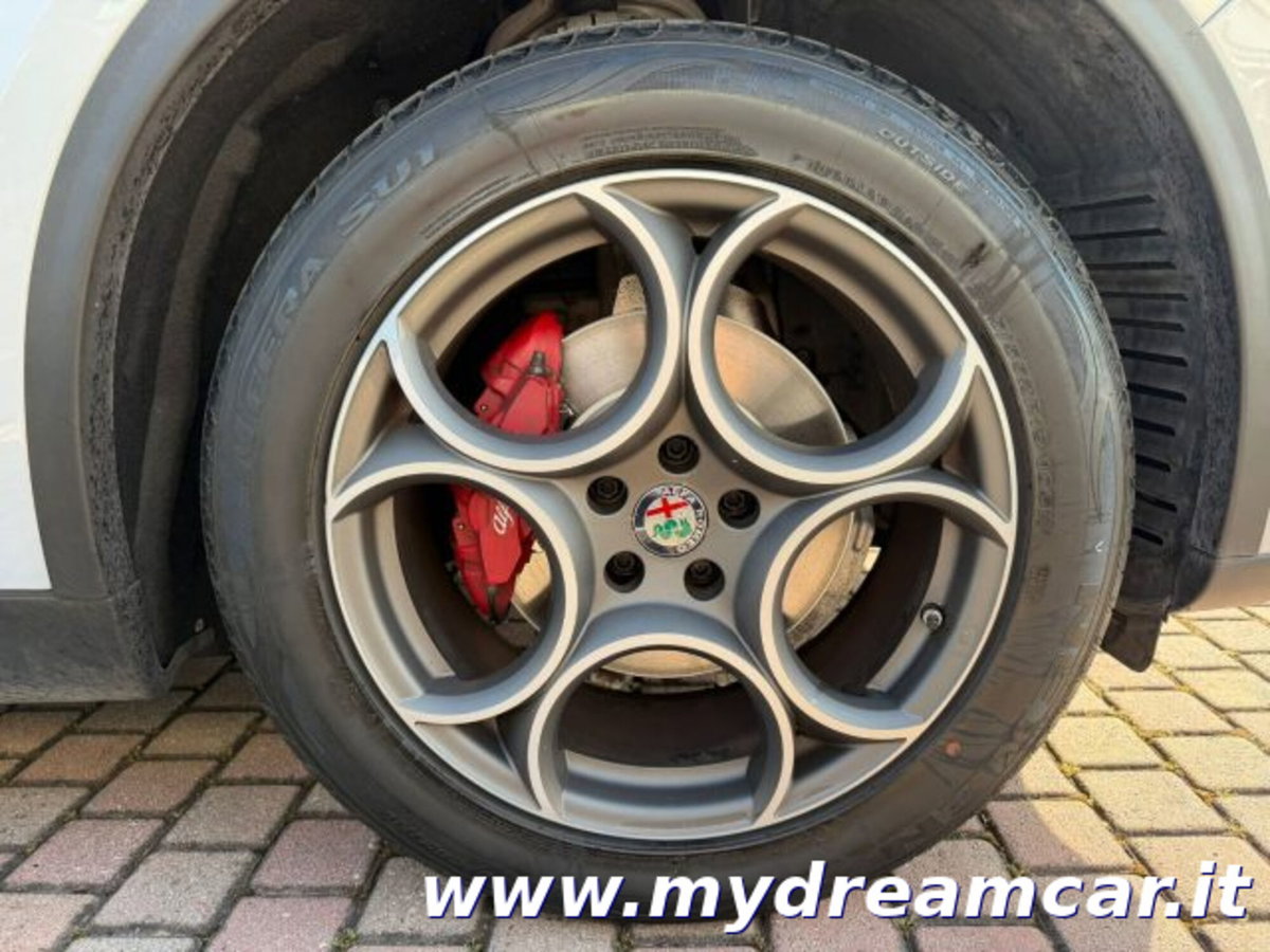 Alfa Romeo Stelvio Stelvio 2.2 Turbodiesel 190 CV AT8 Q4 Sprint (14)