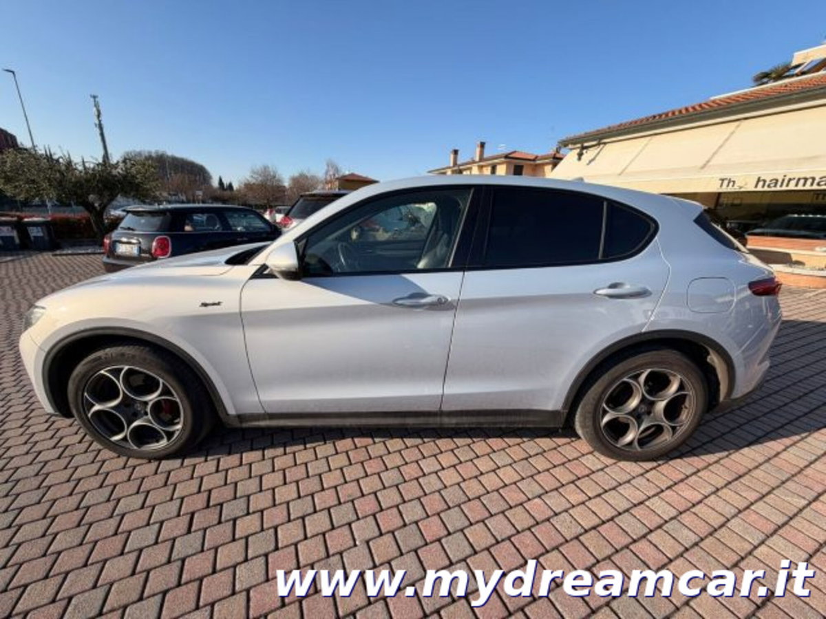 Alfa Romeo Stelvio Stelvio 2.2 Turbodiesel 190 CV AT8 Q4 Sprint (16)