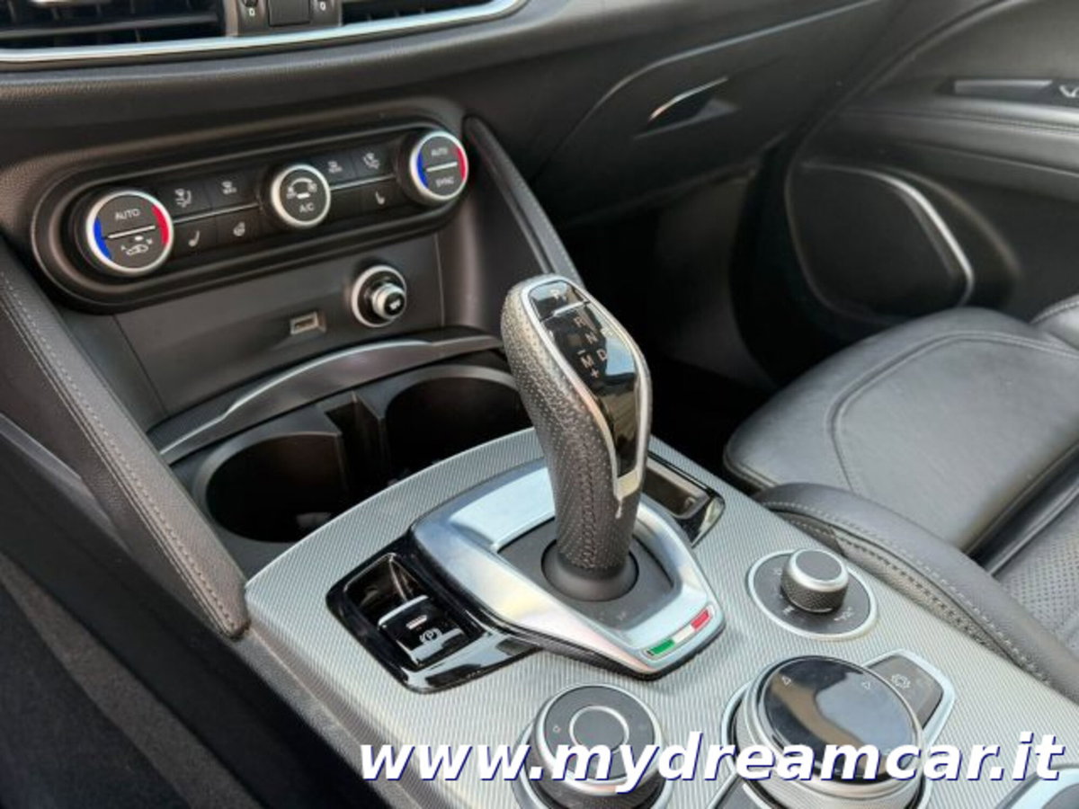 Alfa Romeo Stelvio Stelvio 2.2 Turbodiesel 190 CV AT8 Q4 Sprint (9)