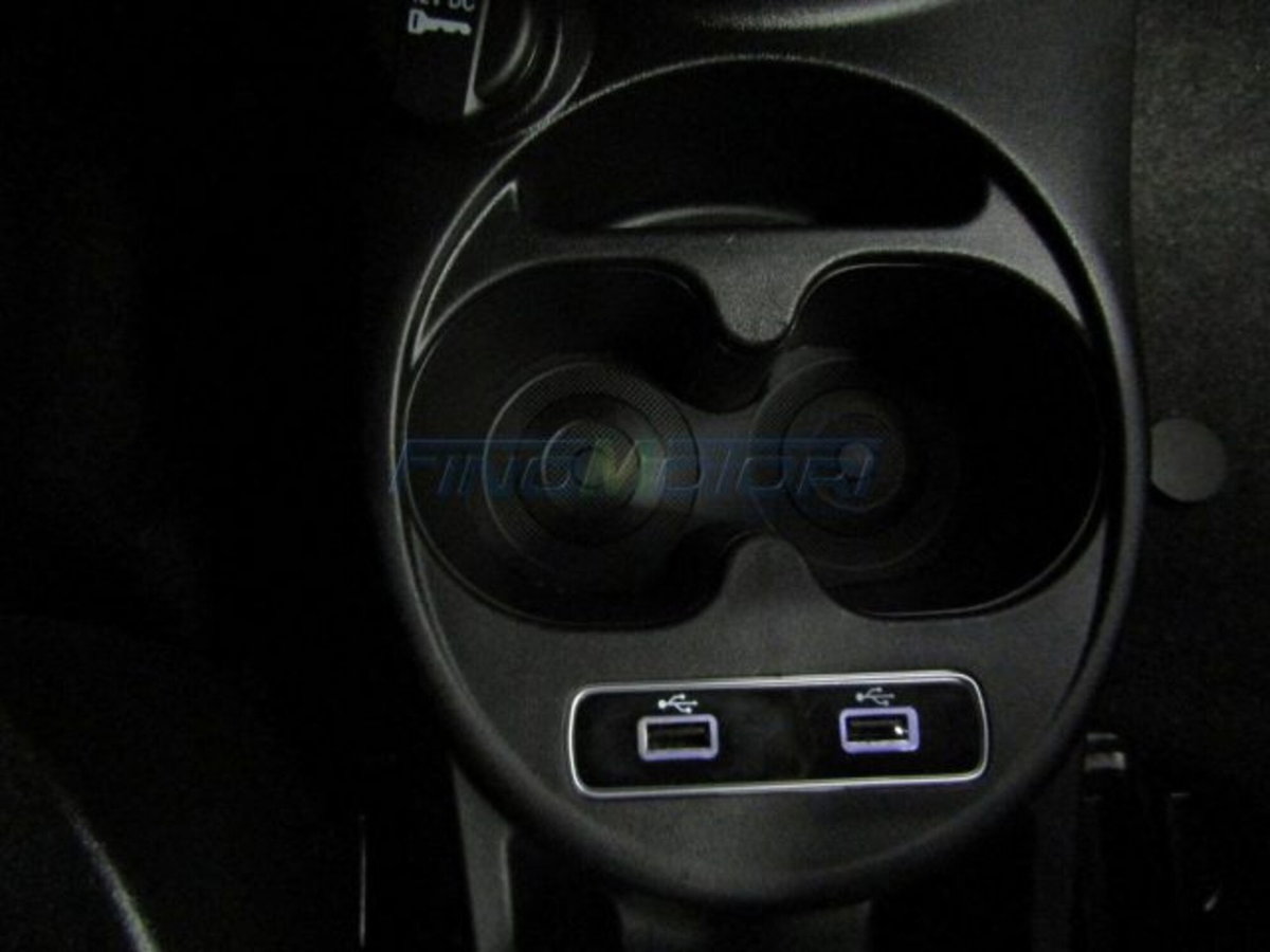 Fiat 500 1.0 Hybrid Red (18)