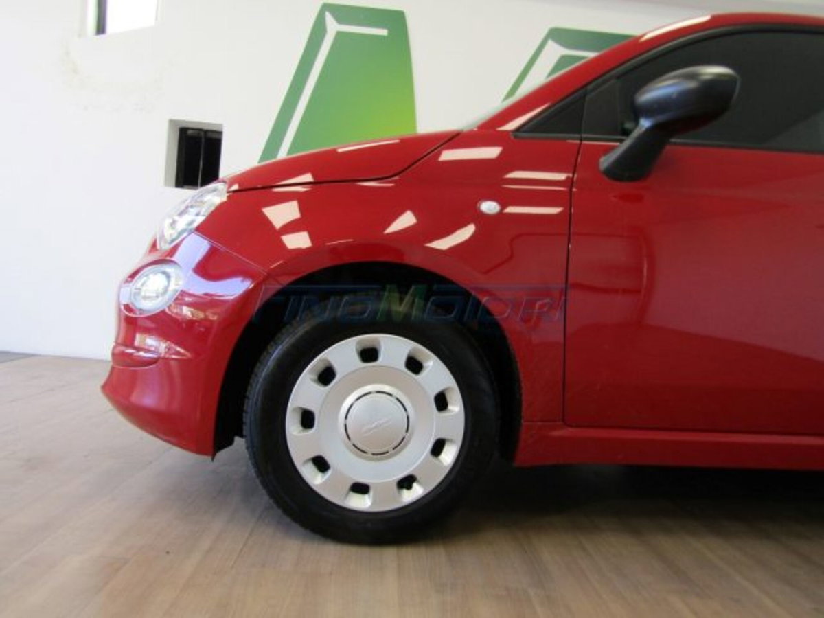Fiat 500 1.0 Hybrid Red (5)