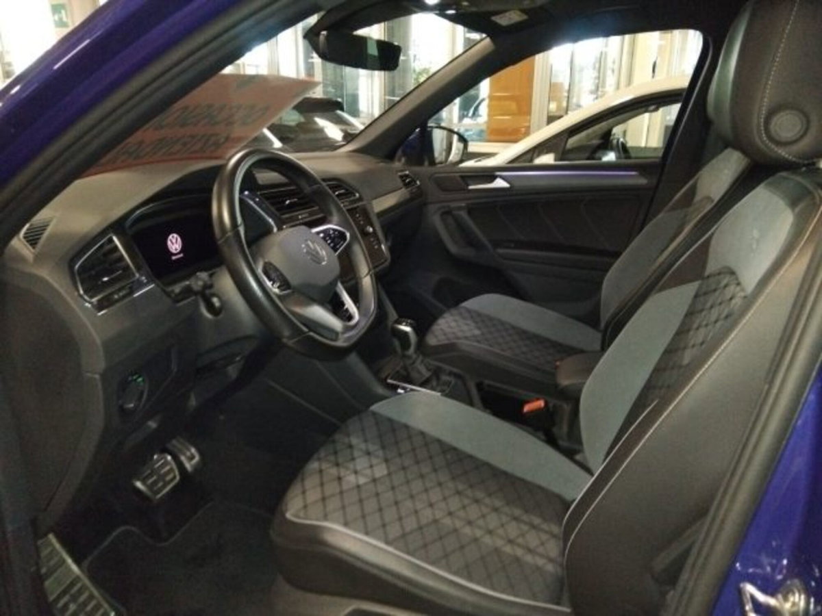 Volkswagen Tiguan 1.5 TSI 150 CV DSG ACT R-Line (14)
