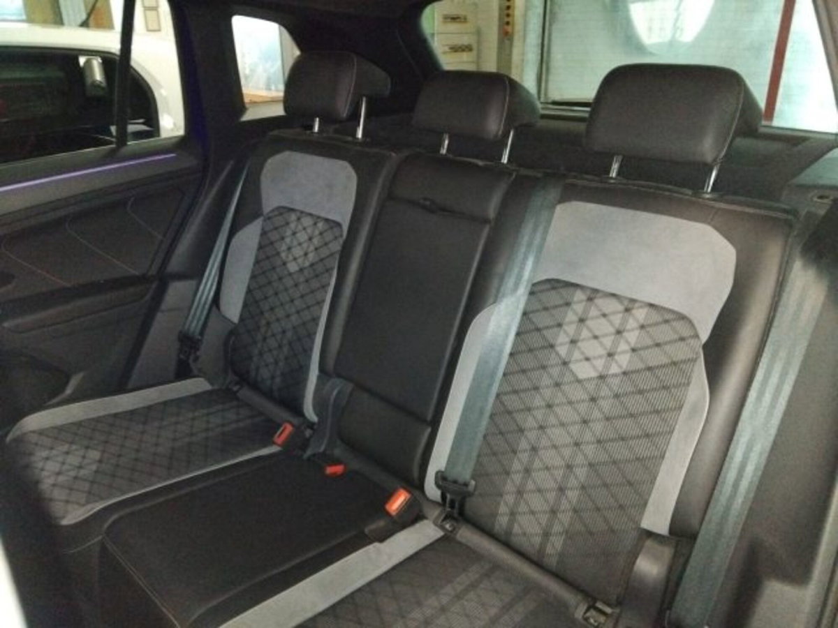 Volkswagen Tiguan 1.5 TSI 150 CV DSG ACT R-Line (8)