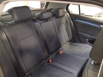 Volkswagen Golf Variant 2.0 TDI 150 CV DSG SCR 4Motion Style (11)