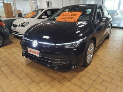 Volkswagen Golf Variant 2.0 TDI 150 CV DSG SCR 4Motion Style (3)