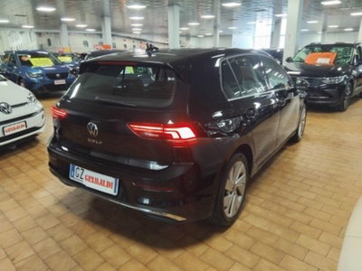 Volkswagen Golf Variant 2.0 TDI 150 CV DSG SCR 4Motion Style (6)