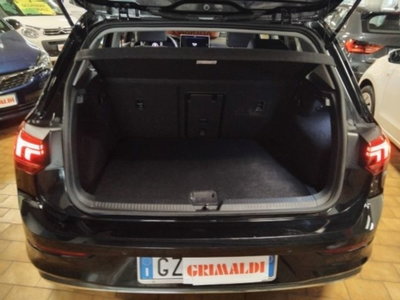 Volkswagen Golf Variant 2.0 TDI 150 CV DSG SCR 4Motion Style (9)