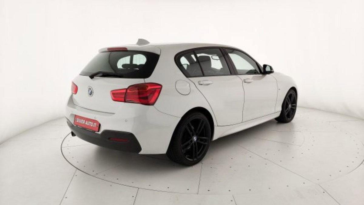BMW Serie 1 116d 2.0 116CV cat 5 porte Attiva DPF (7)