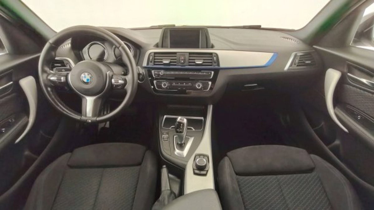 BMW Serie 1 116d 2.0 116CV cat 5 porte Attiva DPF (9)