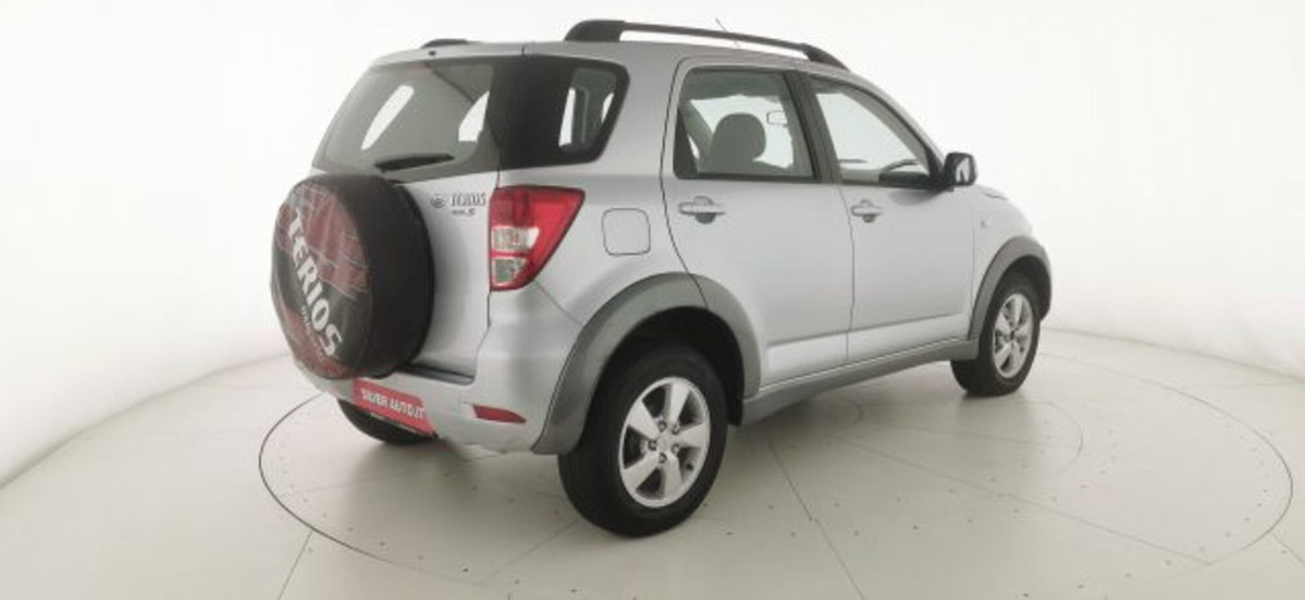 Daihatsu Terios 1.3 4WD CX (7)