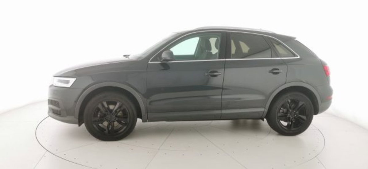 Audi Q3 Sportback 40 TFSI S tronic quattro edition (4)
