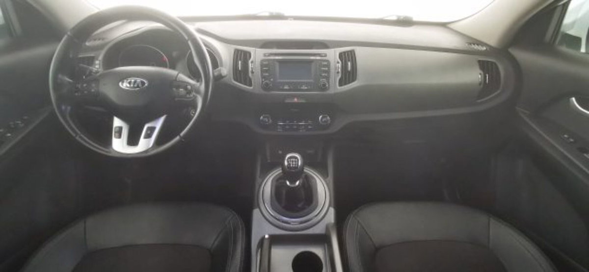 Kia Sportage 1.7 CRDI VGT 2WD Class (9)