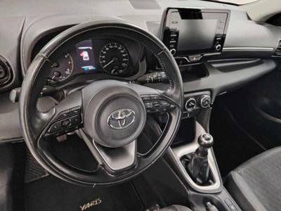 Toyota Yaris 1.0 5 porte Trend (5)