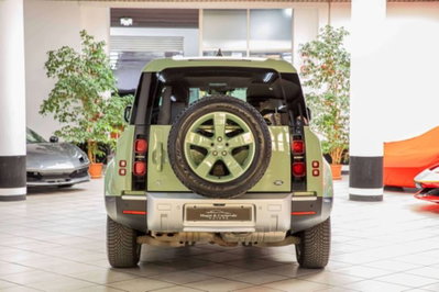 Land Rover Defender 110 3.0D I6 300 CV AWD Auto 75th Limited Edition (6)