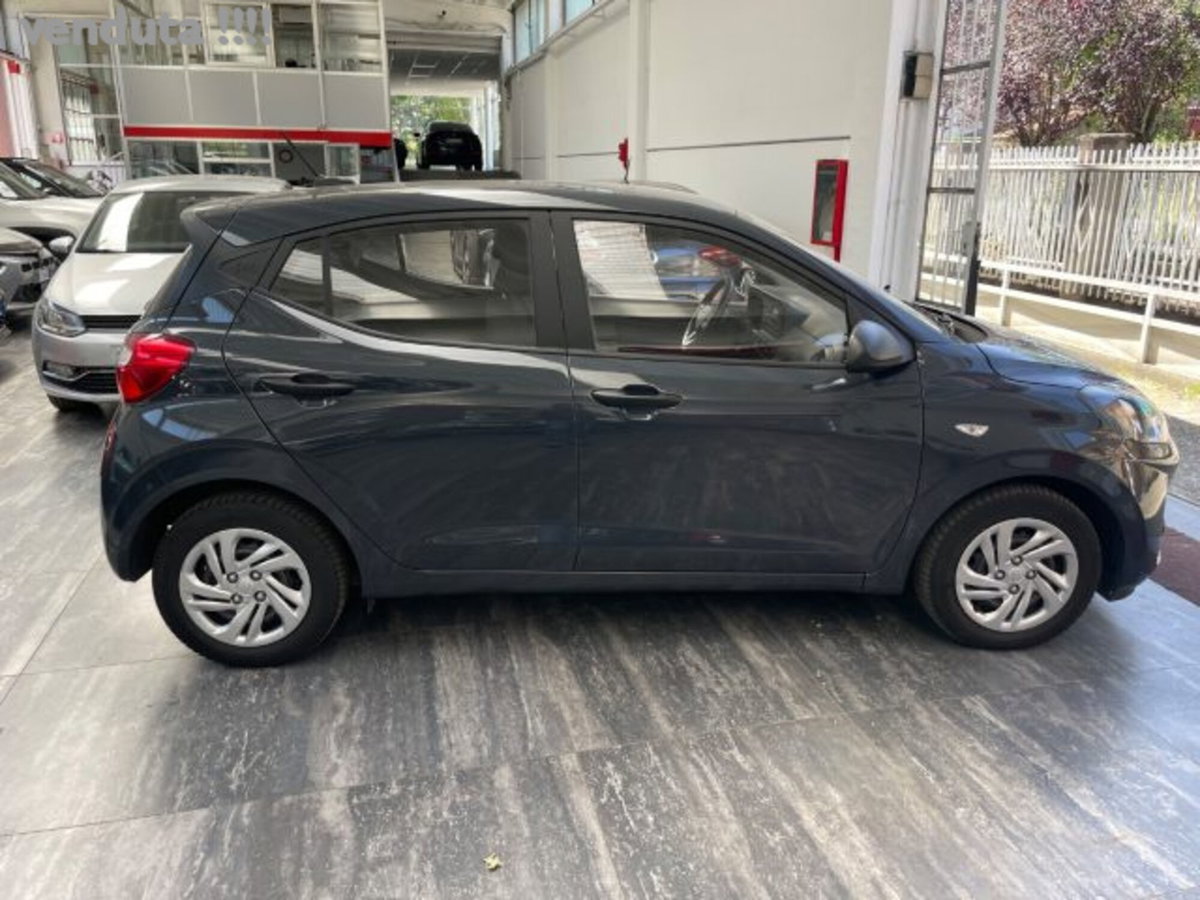 Hyundai i10 1.0 MPI Advanced (7)