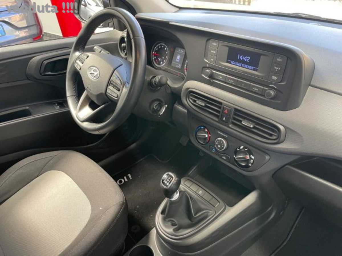 Hyundai i10 1.0 MPI Advanced (8)