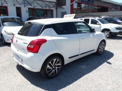 Suzuki Swift 1.2h Top 2wd (2)