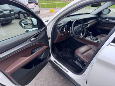 Alfa Romeo Stelvio Stelvio 2.2 Turbodiesel 210 CV AT8 Q4 Super (16)
