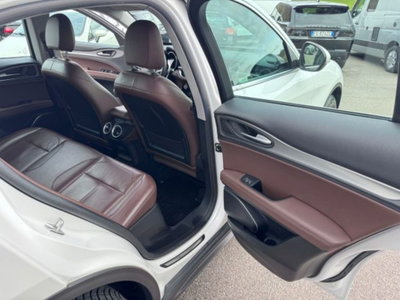 Alfa Romeo Stelvio Stelvio 2.2 Turbodiesel 210 CV AT8 Q4 Super (19)