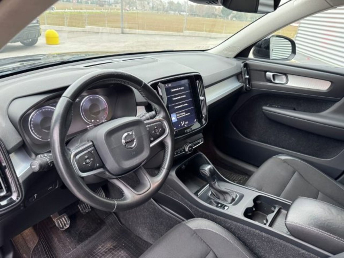 Volvo XC40 D3 (13)