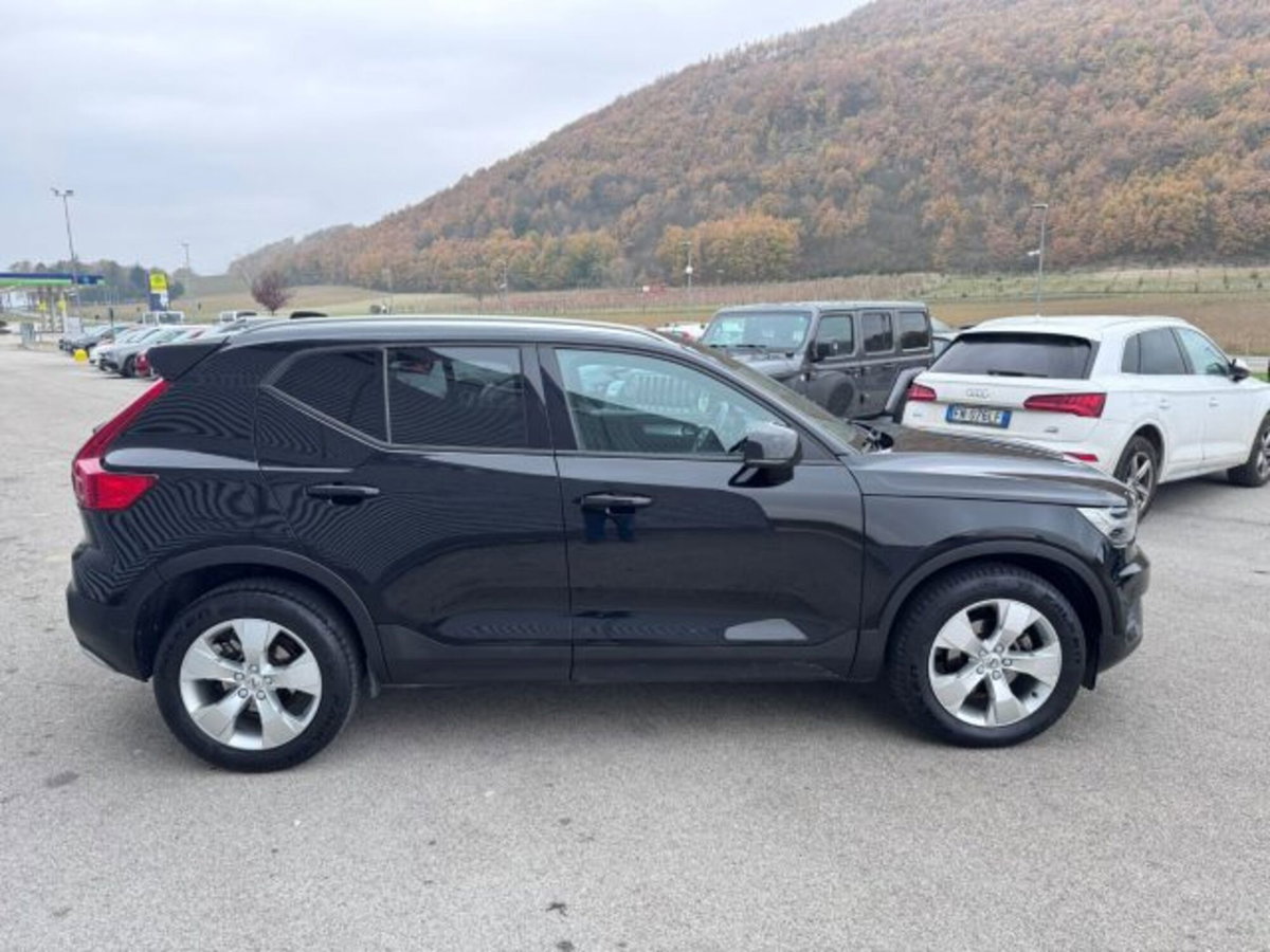 Volvo XC40 D3 (4)