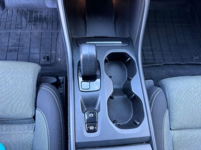 Volvo XC40 T2 automatico Core (14)