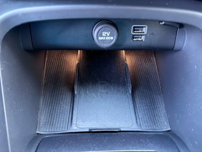 Volvo XC40 T2 automatico Core (15)