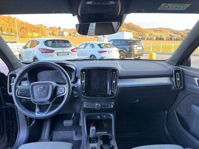 Volvo XC40 T2 automatico Core (16)