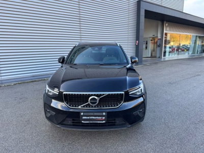 Volvo XC40 T2 automatico Core (2)