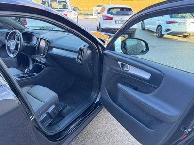 Volvo XC40 T2 automatico Core (20)
