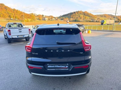 Volvo XC40 T2 automatico Core (6)
