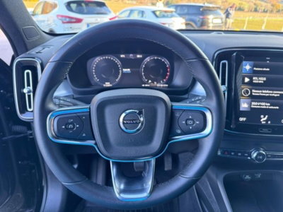 Volvo XC40 T2 automatico Core (9)