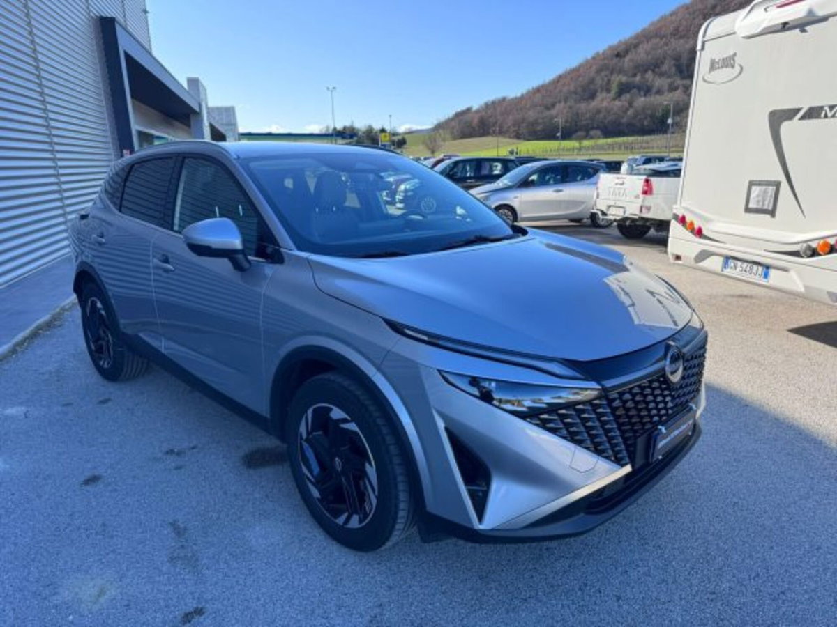 Nissan Qashqai 1.3 mhev N-Connecta 2wd 158cv (3)