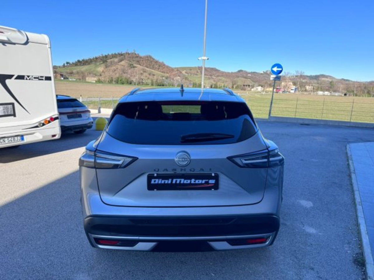 Nissan Qashqai 1.3 mhev N-Connecta 2wd 158cv (6)
