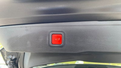 Jeep Avenger 1.2 turbo Summit fwd 100cv (14)