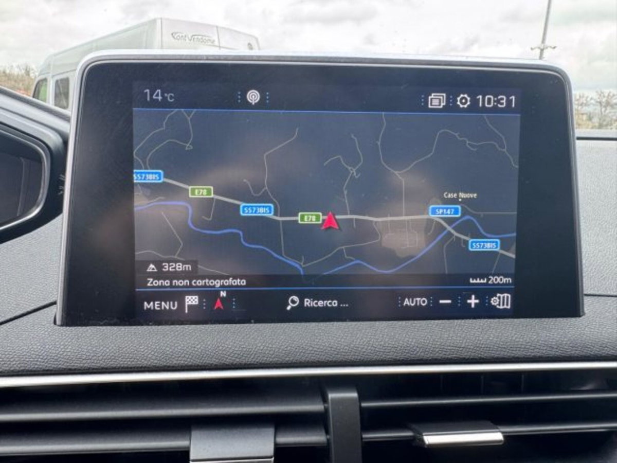 Peugeot 5008 BlueHDi 130 S&S Allure (14)