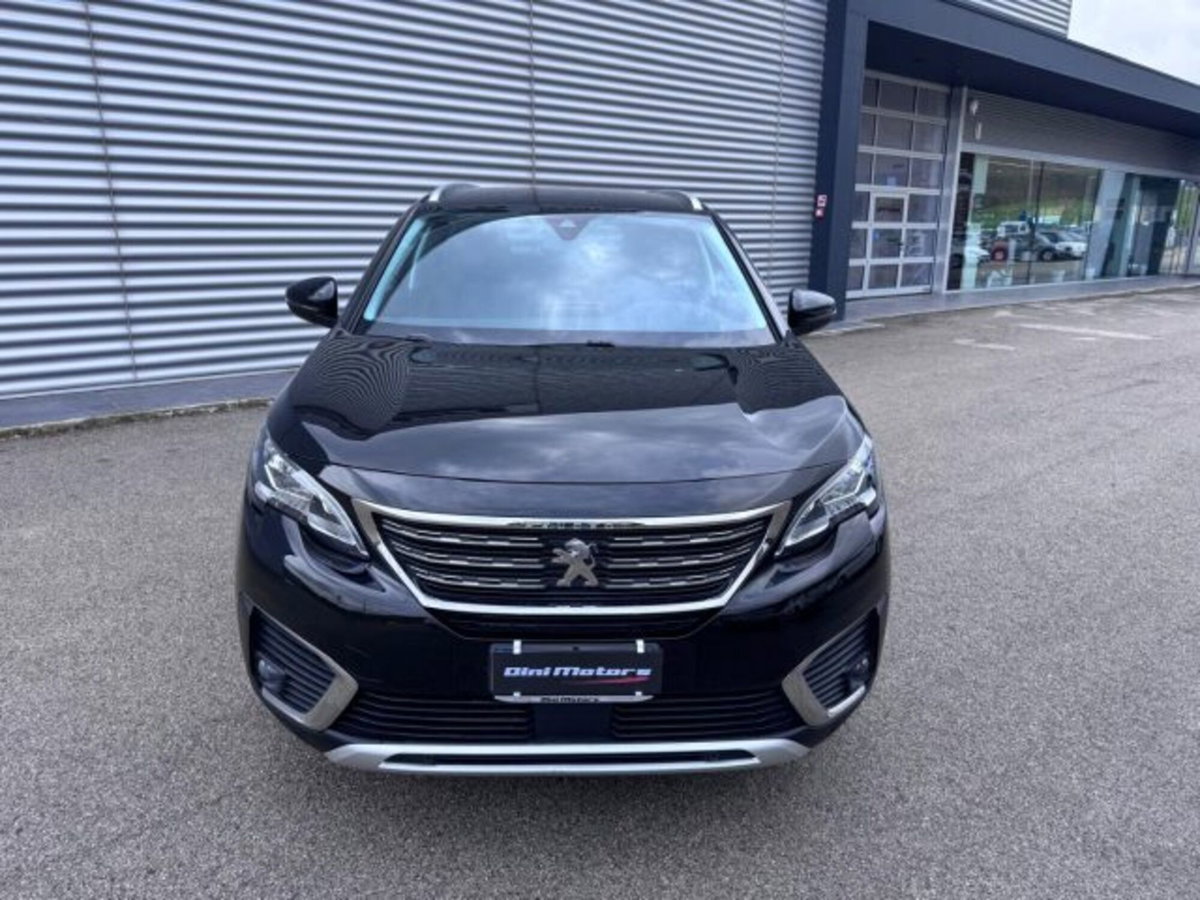 Peugeot 5008 BlueHDi 130 S&S Allure (2)