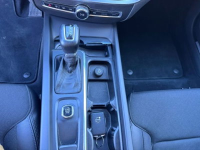 Volvo V60 D3 Geartronic R-design (15)