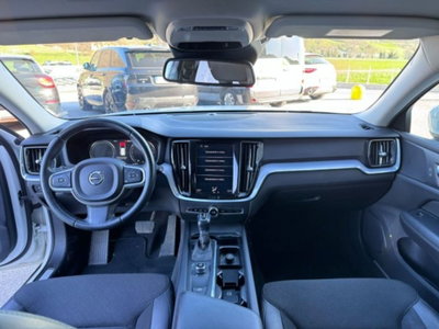 Volvo V60 D3 Geartronic R-design (16)