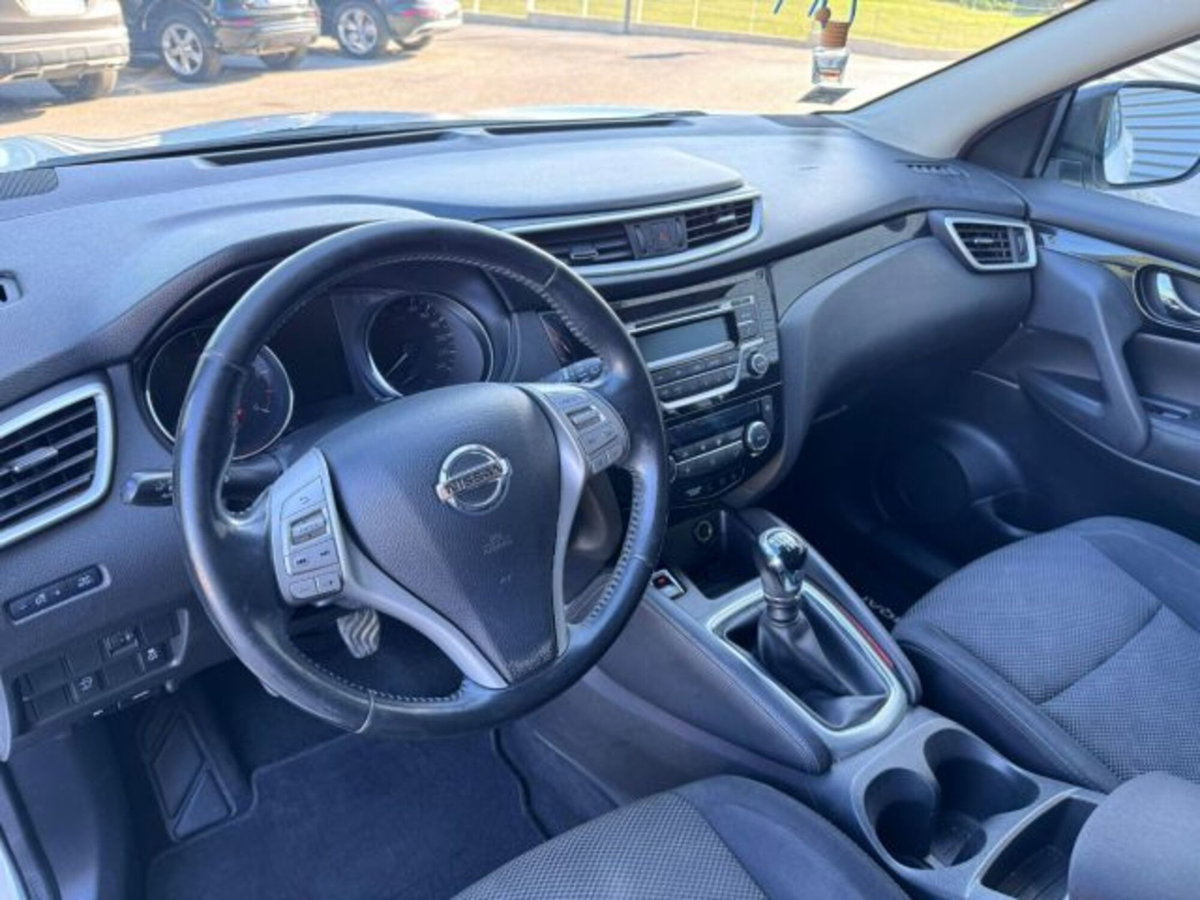 Nissan Qashqai 1.5 dCi Tekna (14)