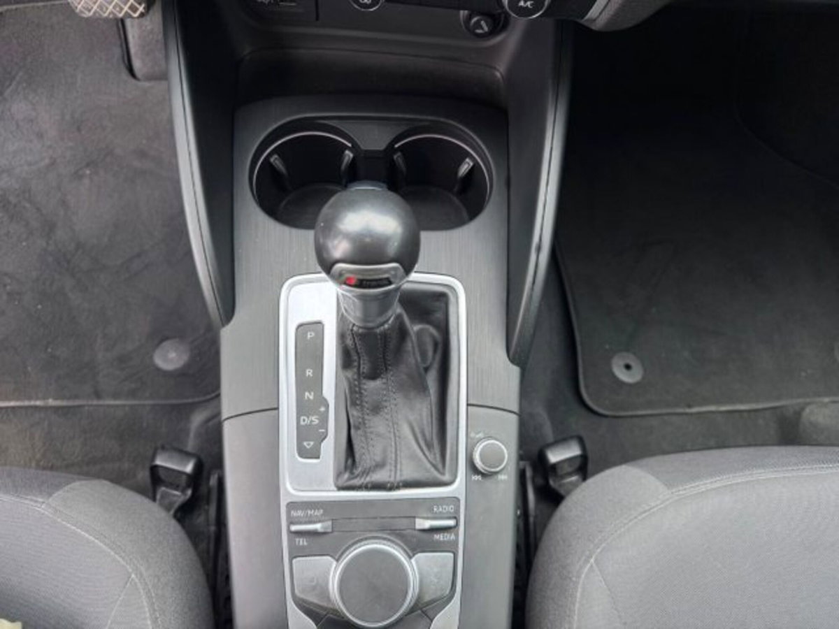 Audi A3 Sportback 1.6 TDI clean diesel Admired (14)