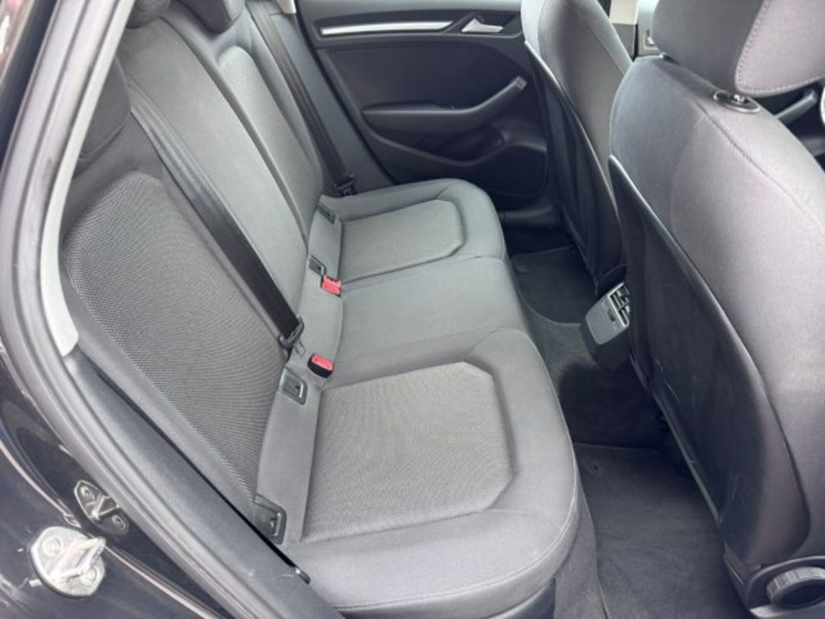 Audi A3 Sportback 1.6 TDI clean diesel Admired (20)
