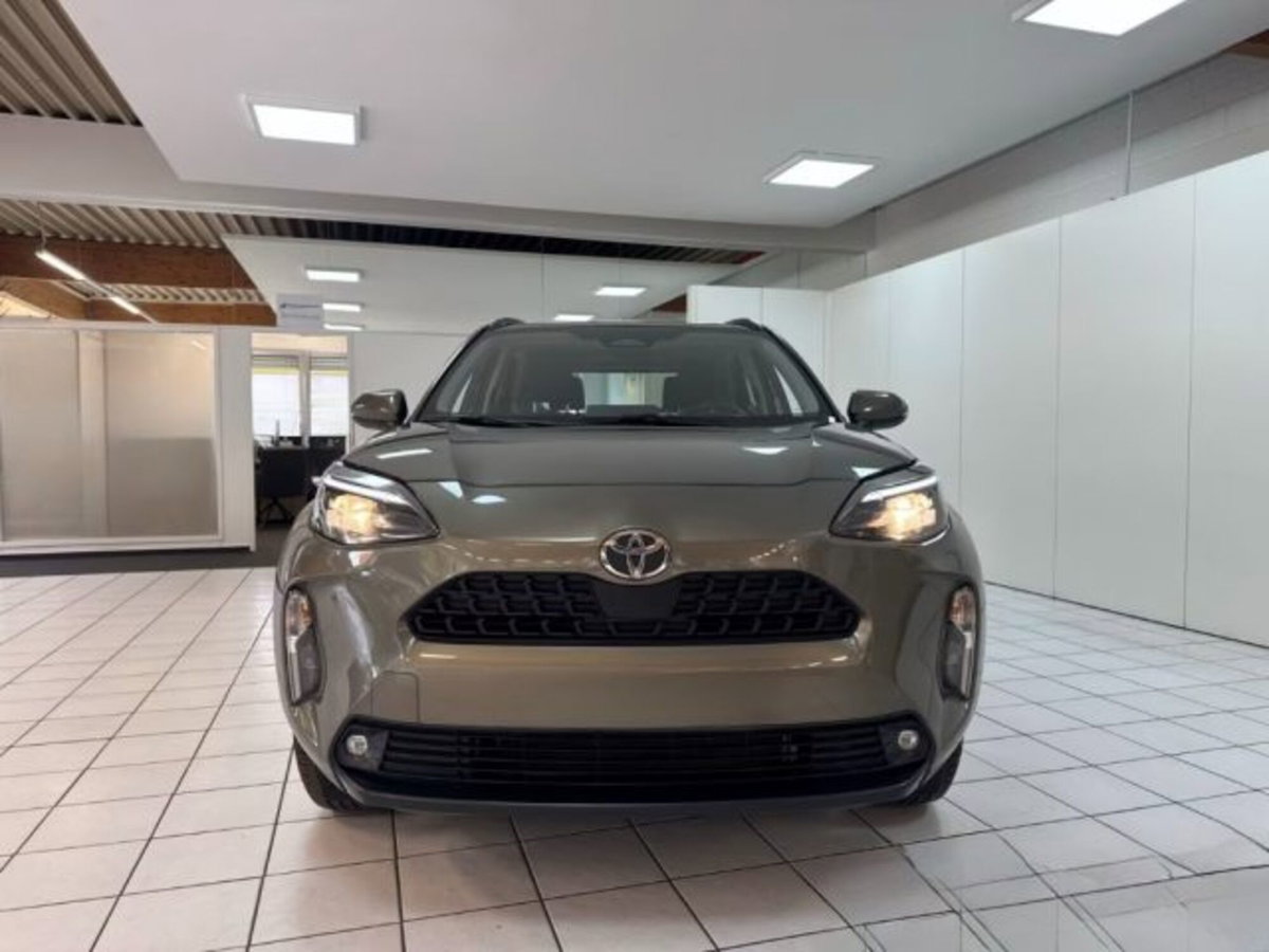 Toyota Yaris Cross 1.5 Hybrid 5p. E-CVT Active (2)