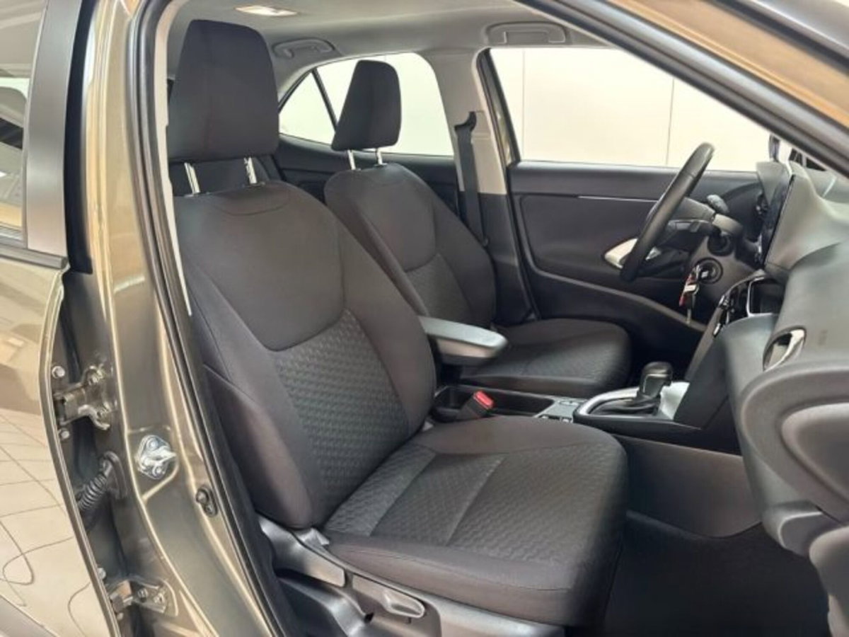 Toyota Yaris Cross 1.5 Hybrid 5p. E-CVT Active (8)