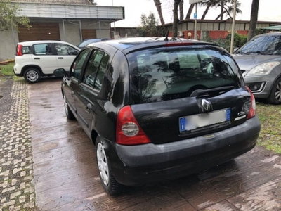 Renault Clio Storia 1.2 5 porte (5)