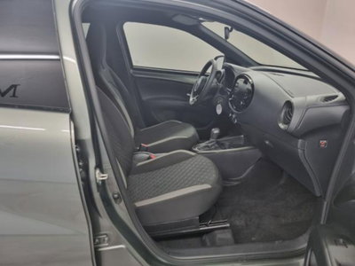 Toyota Aygo X 1.0 VVT-i 72 CV 5 porte Limited S-CVT (9)