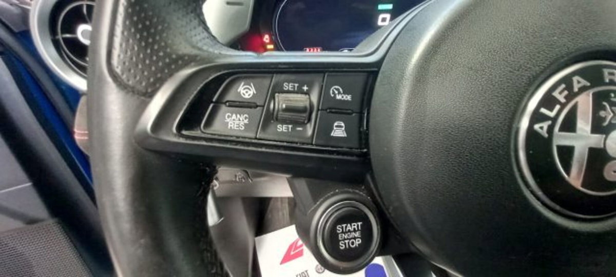 Alfa Romeo Tonale 1.5 hybrid Veloce 160cv tct7 (11)
