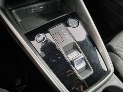 Audi A3 Sportback 35 TDI S tronic S line edition (13)